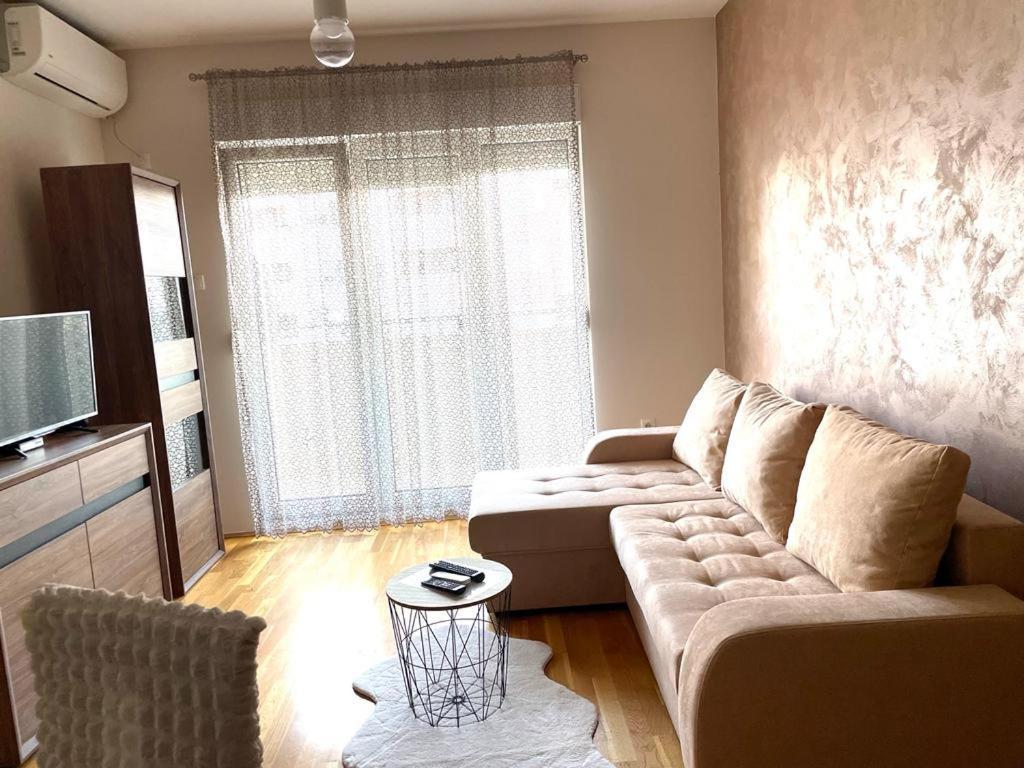 Nakii Apartmani Podgorica Bagian luar foto